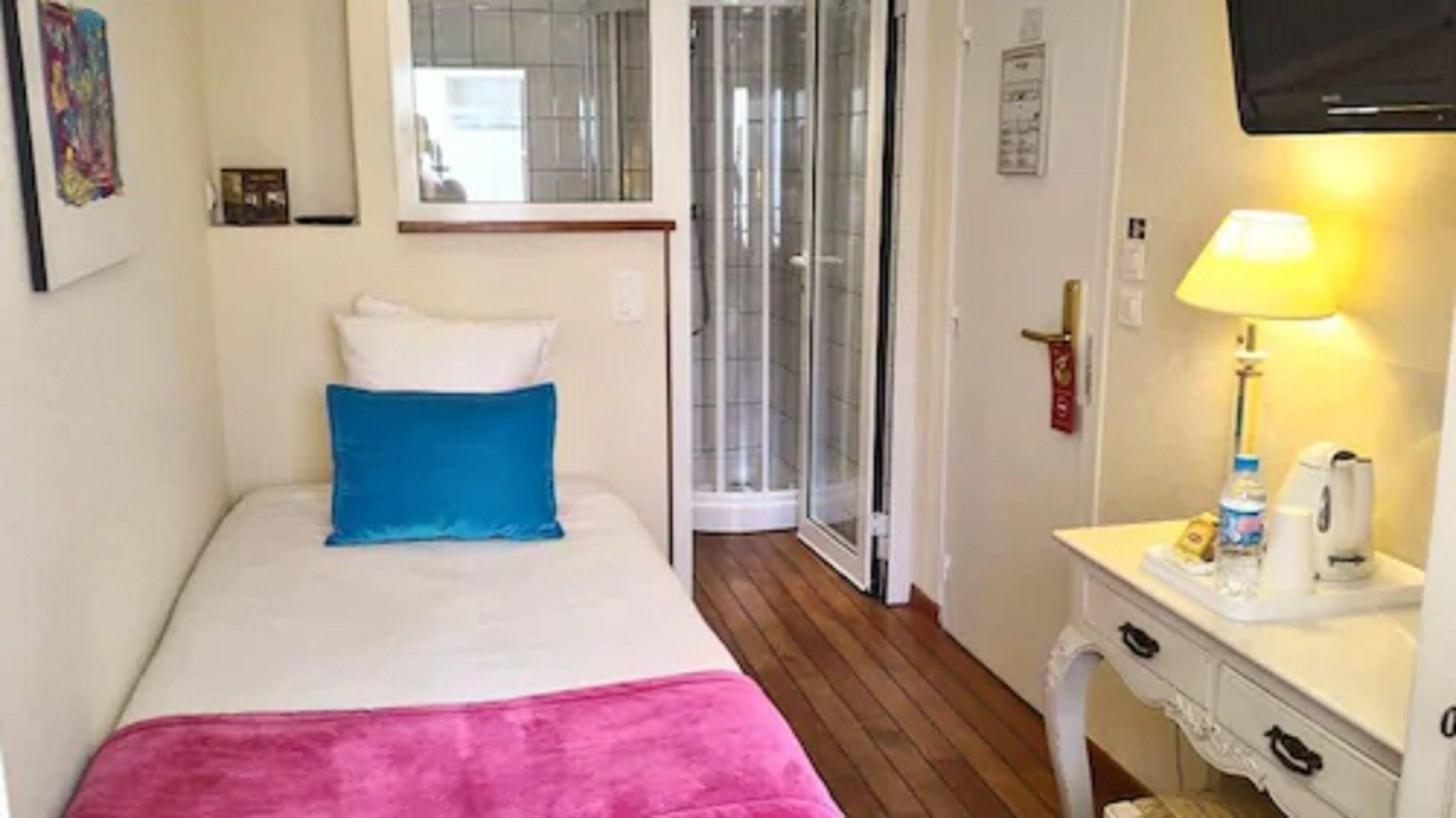 Hotel Pax Opera Paris