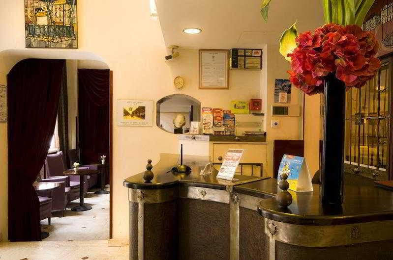 Pax Opera Hotel